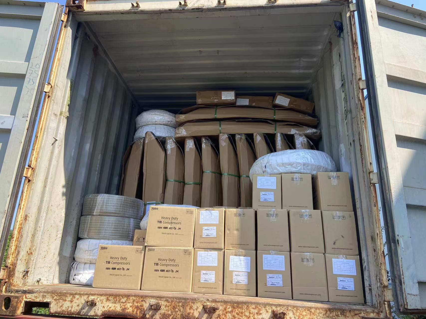 Conatiner Packing.jpg